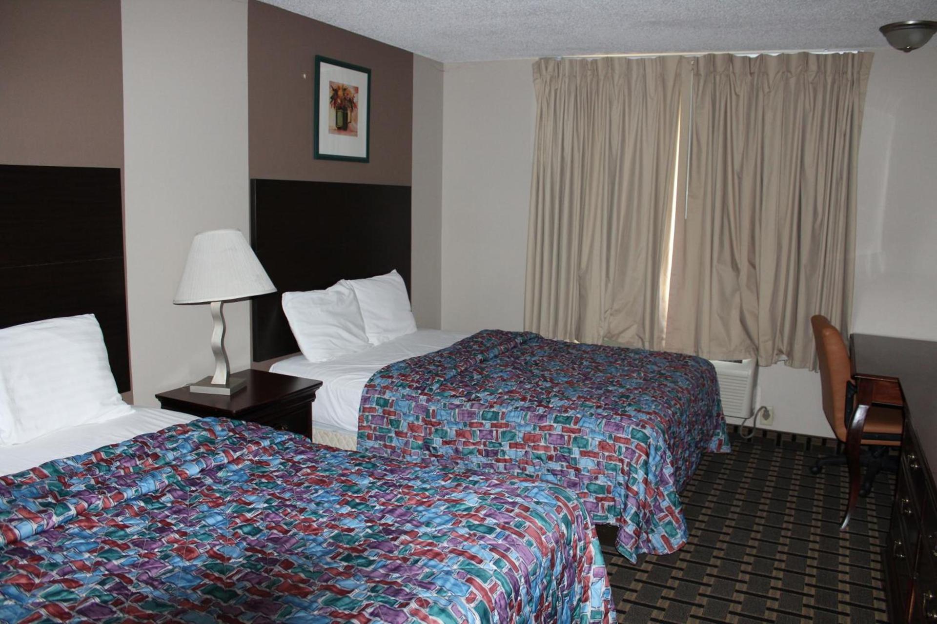 Coratel Inn and Suites Maple Grove photo 6