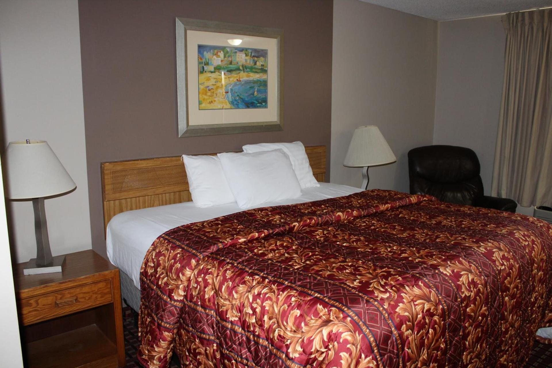 Coratel Inn and Suites Maple Grove photo 43