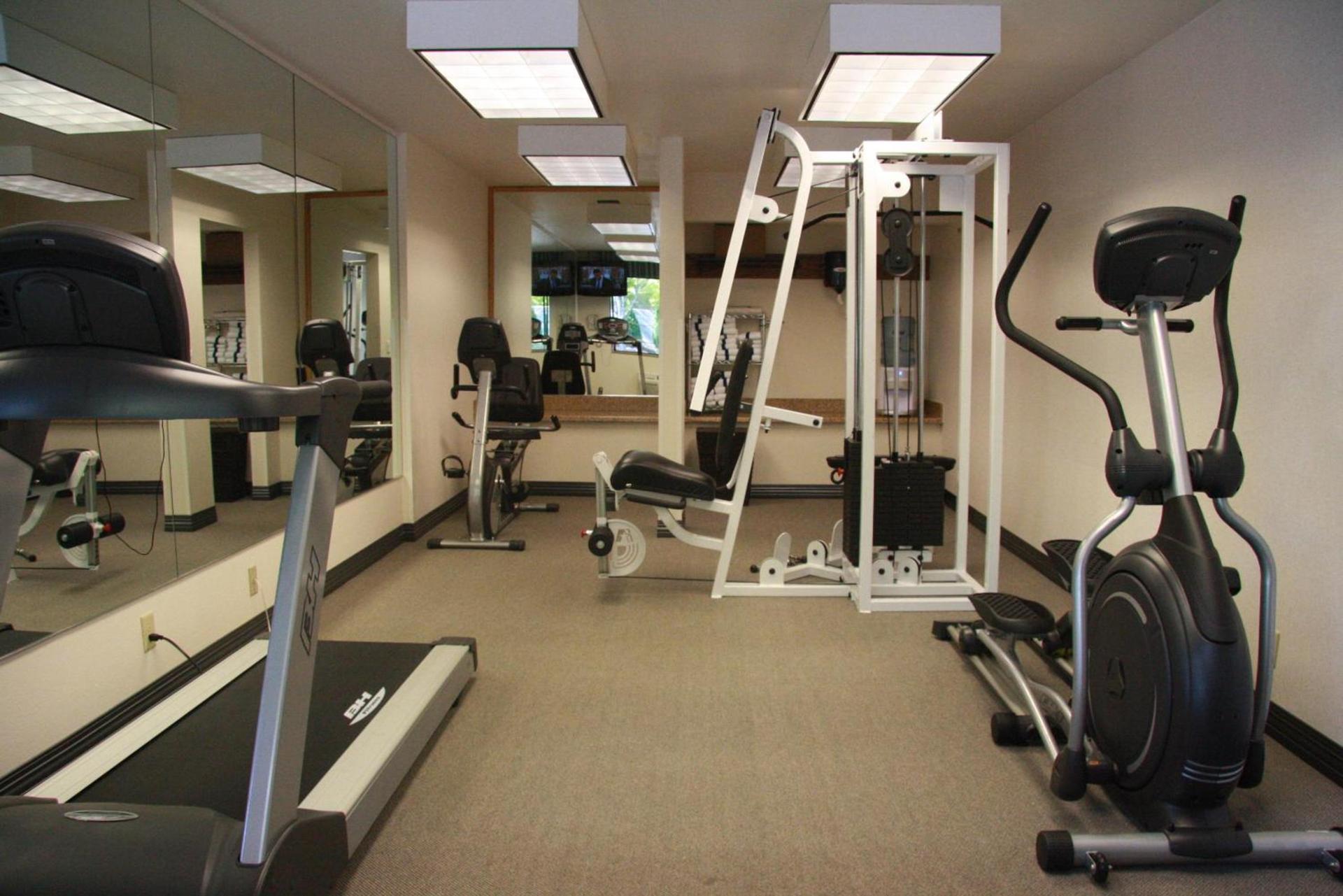 Baymont by Wyndham Seattle/Kirkland WA photo 37
