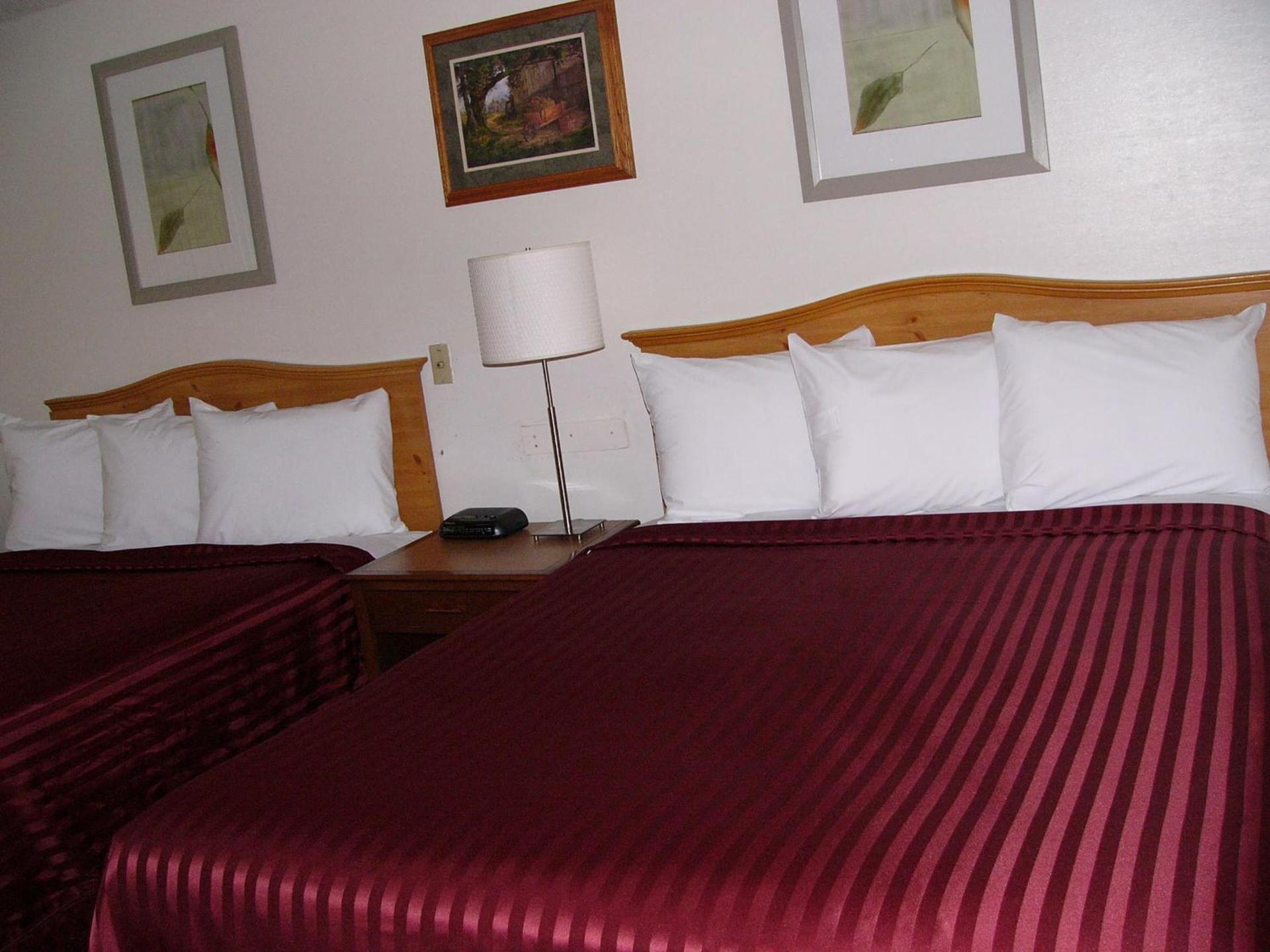 Oyster Bay Inn & Suites photo 24