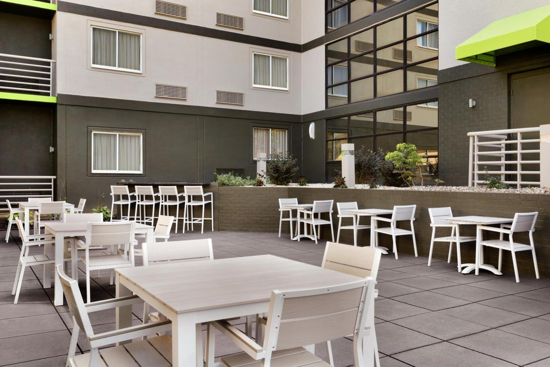 Radisson Akron-Fairlawn Copley photo 36