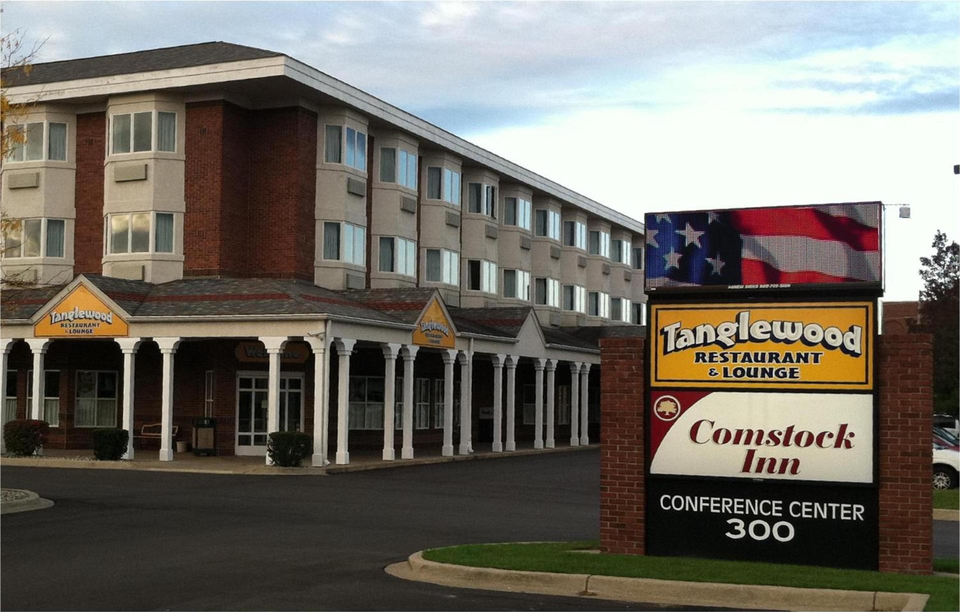Comstock Inn & Conference Center photo 1
