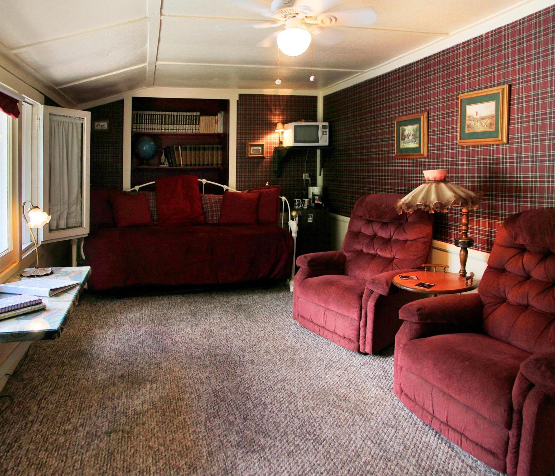 Silver Pines Lodge photo 43