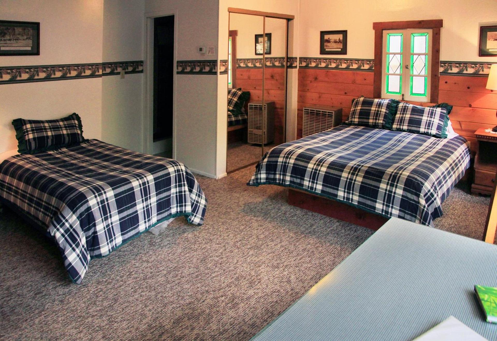 Silver Pines Lodge photo 41