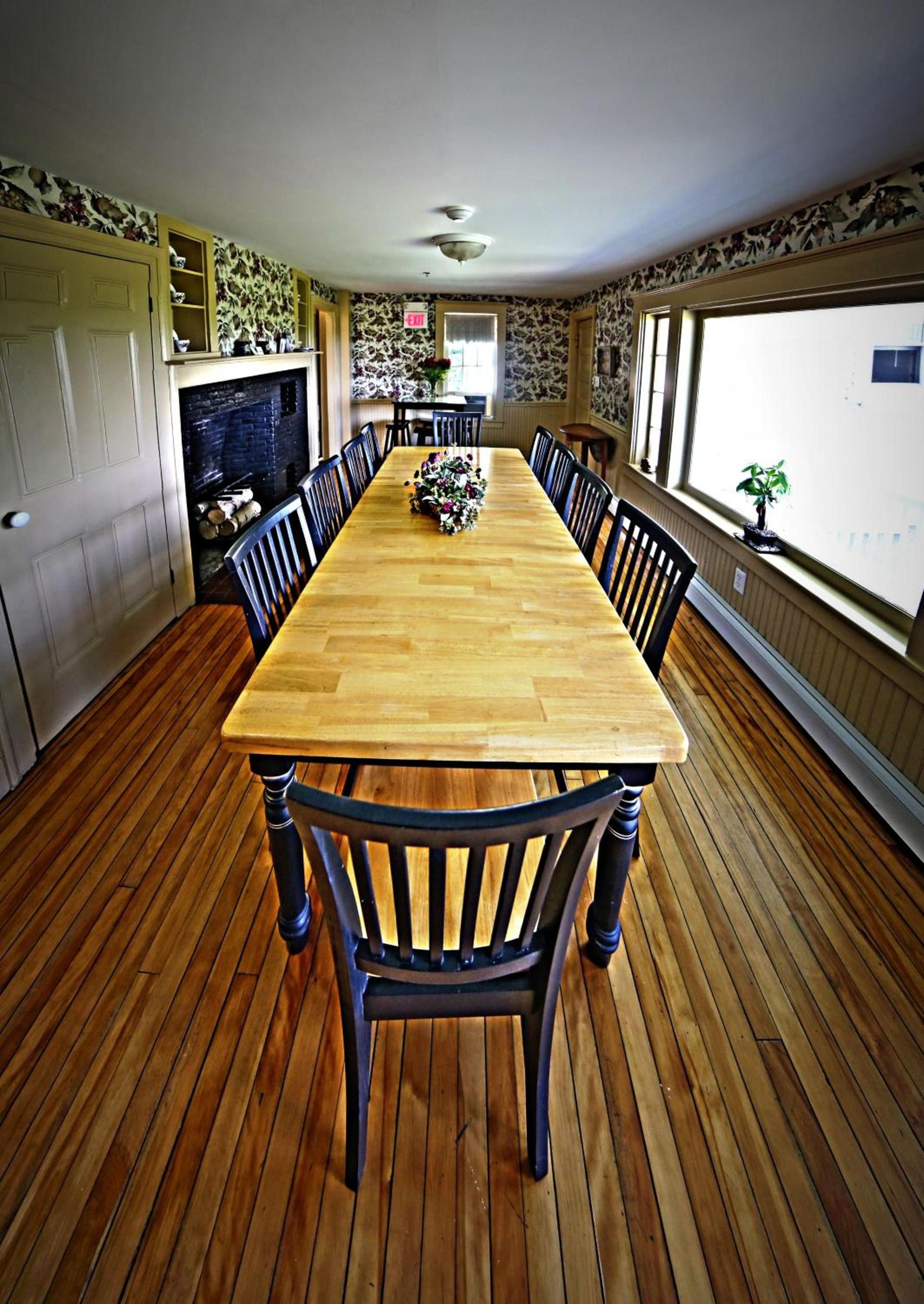 Ballard House Inn photo 16