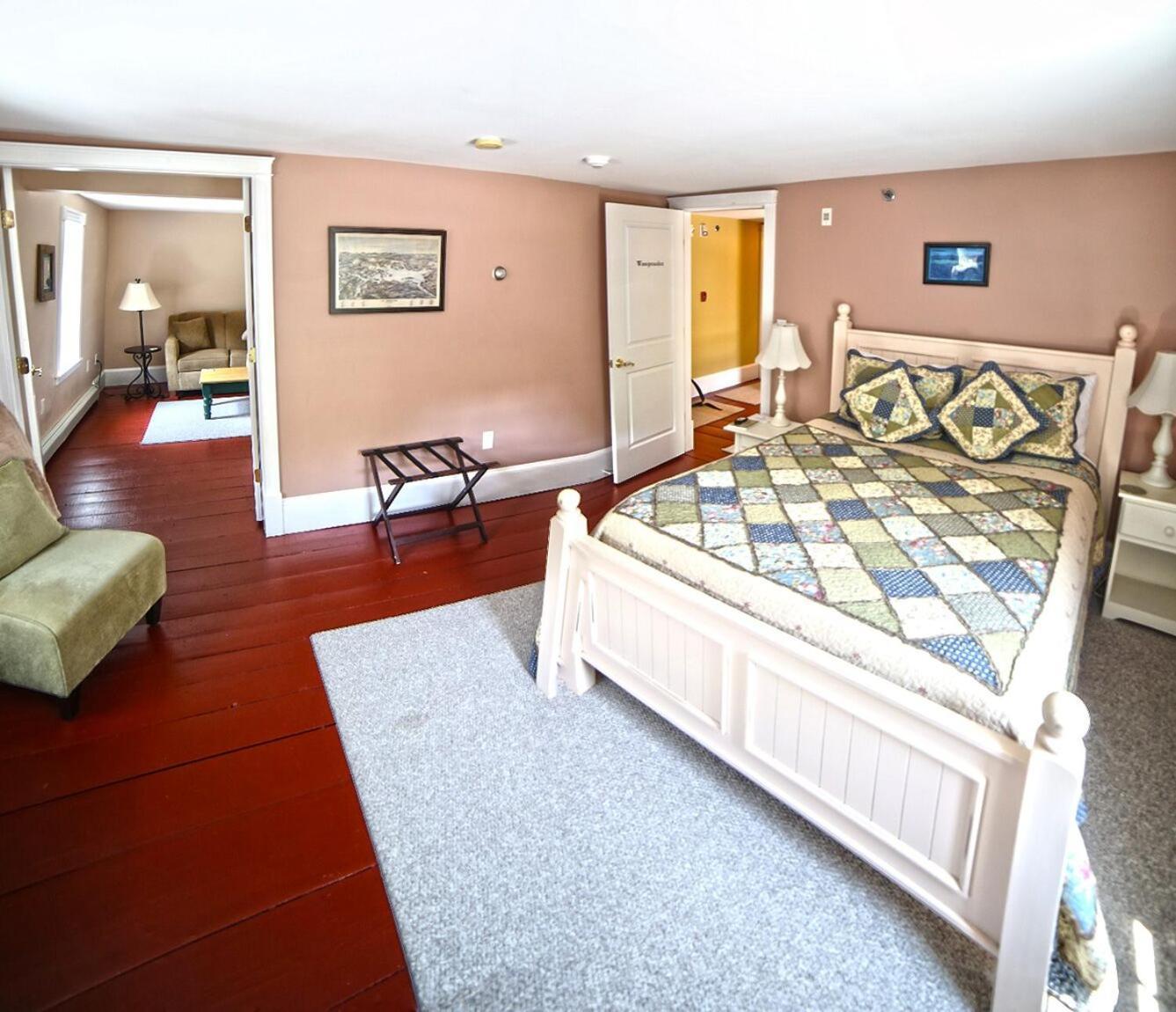 Ballard House Inn photo 38