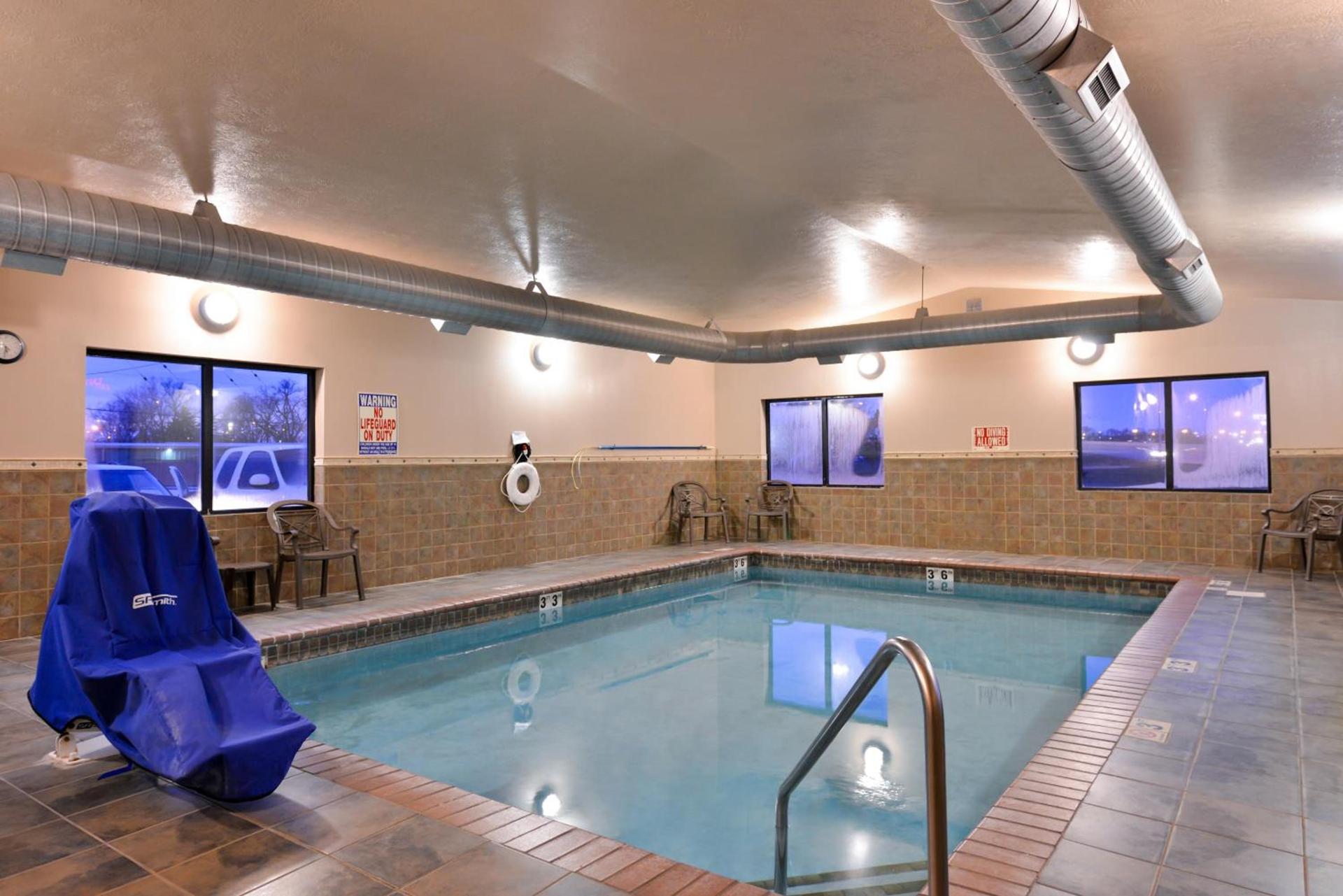 Baymont by Wyndham Sioux Falls North,I-29,Russell St, Airport photo 2