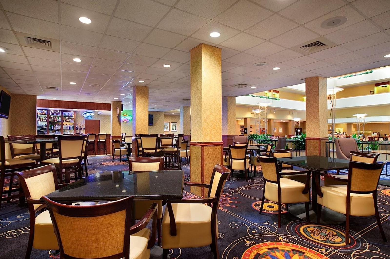 Capitol Plaza Hotel Jefferson City photo 19