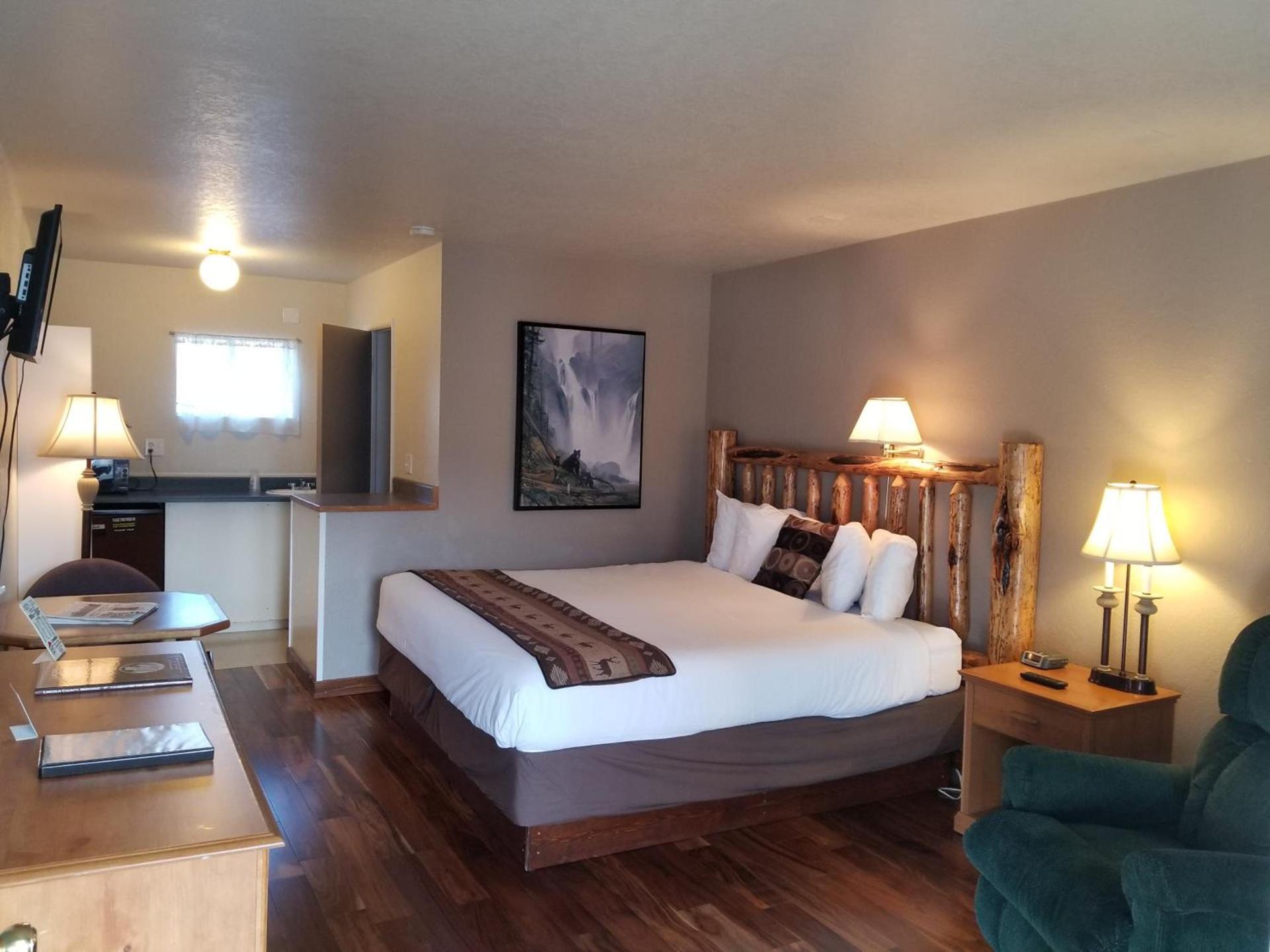 Sandman Motel photo 12