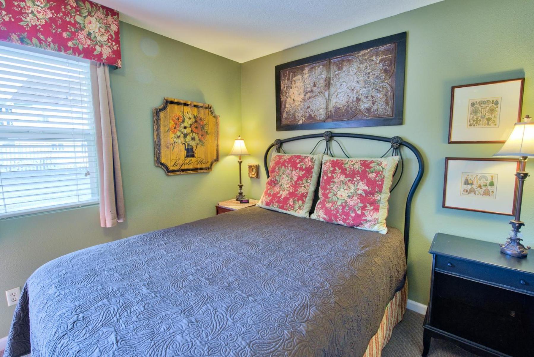 Sandy Cove Inn photo 2