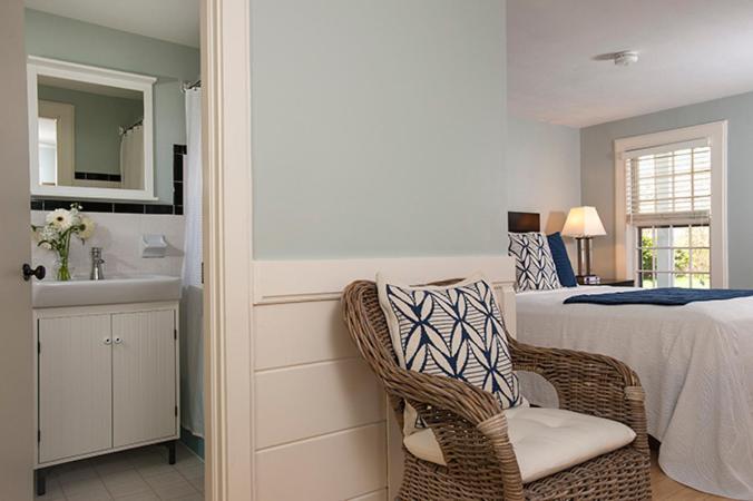 Chatham Seafarer Inn photo 34