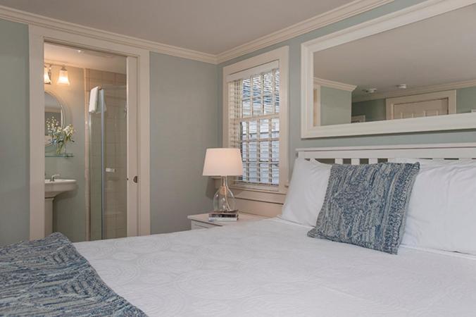 Chatham Seafarer Inn photo 22