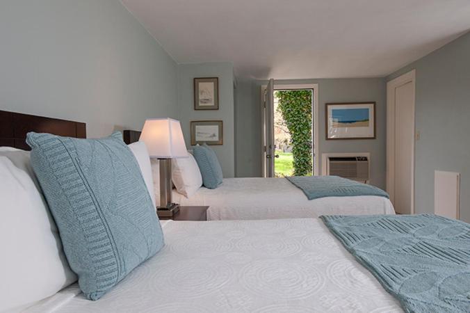 Chatham Seafarer Inn photo 27