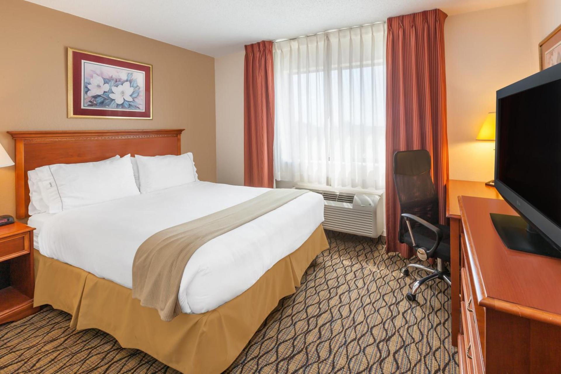 Baymont by Wyndham Chelsea photo 26