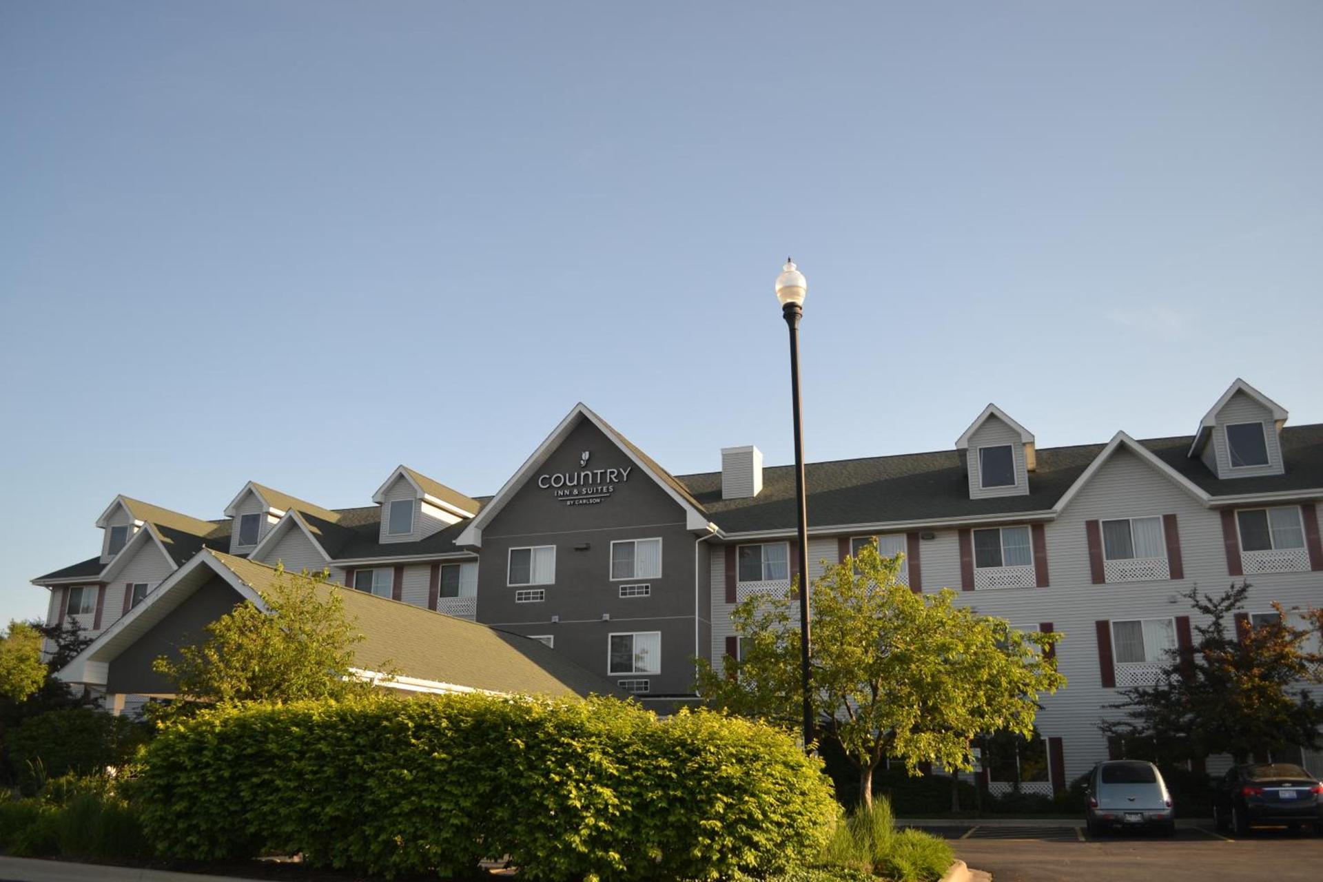 Country Inn & Suites by Radisson, Gurnee, IL photo 21