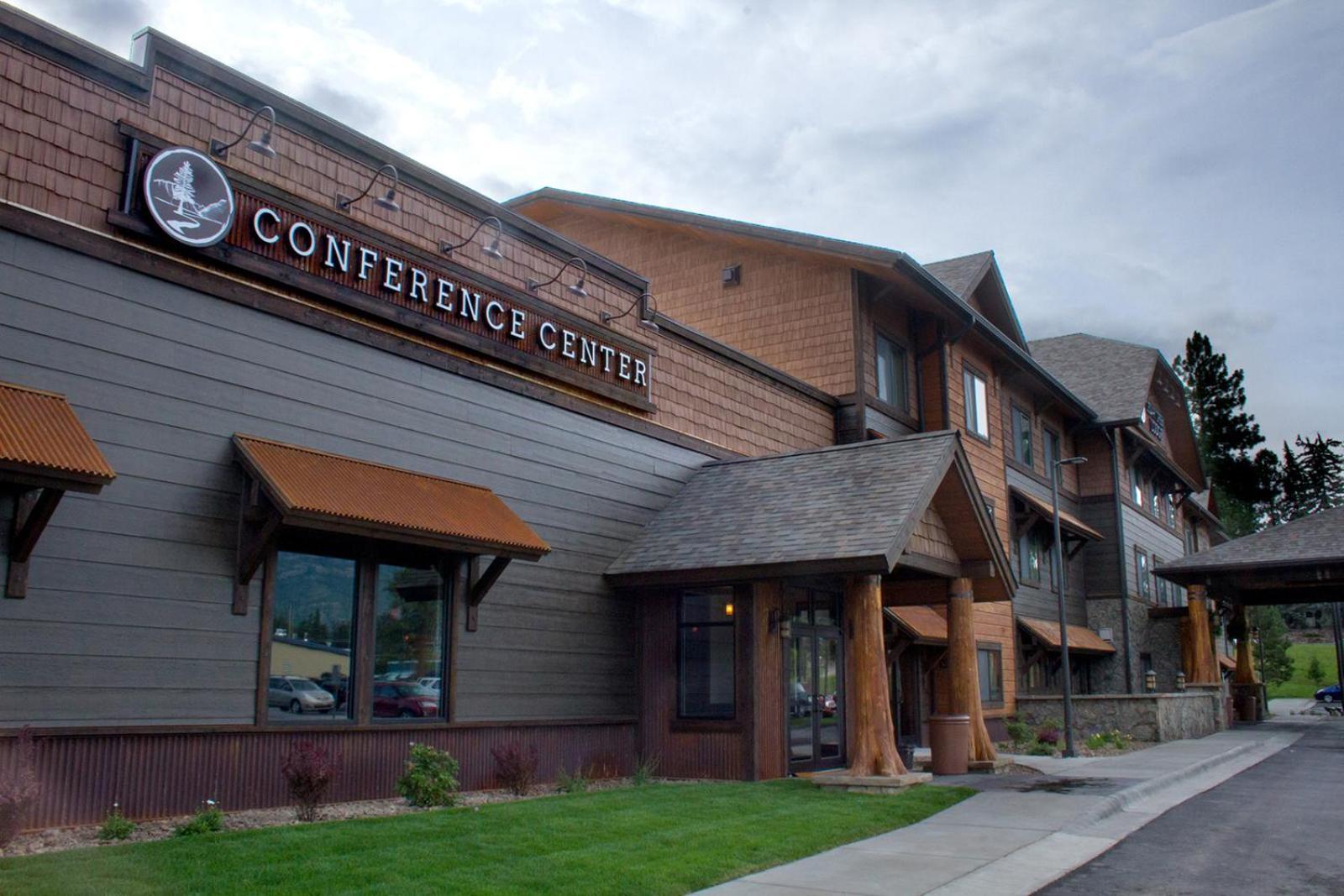Cedar Creek Lodge & Conference Center photo 2