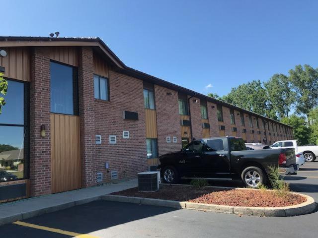 American Inn and Suites Ionia photo 17