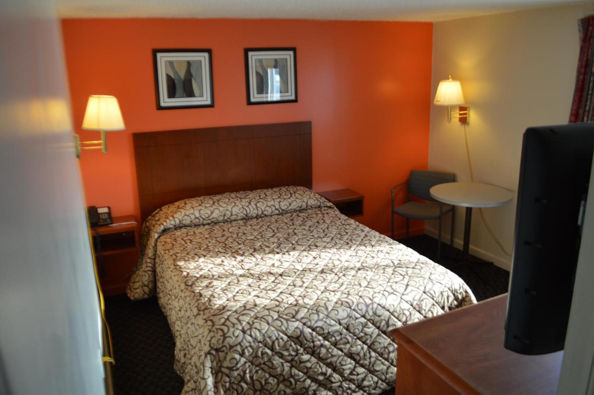 Royal Inn Motel photo 5