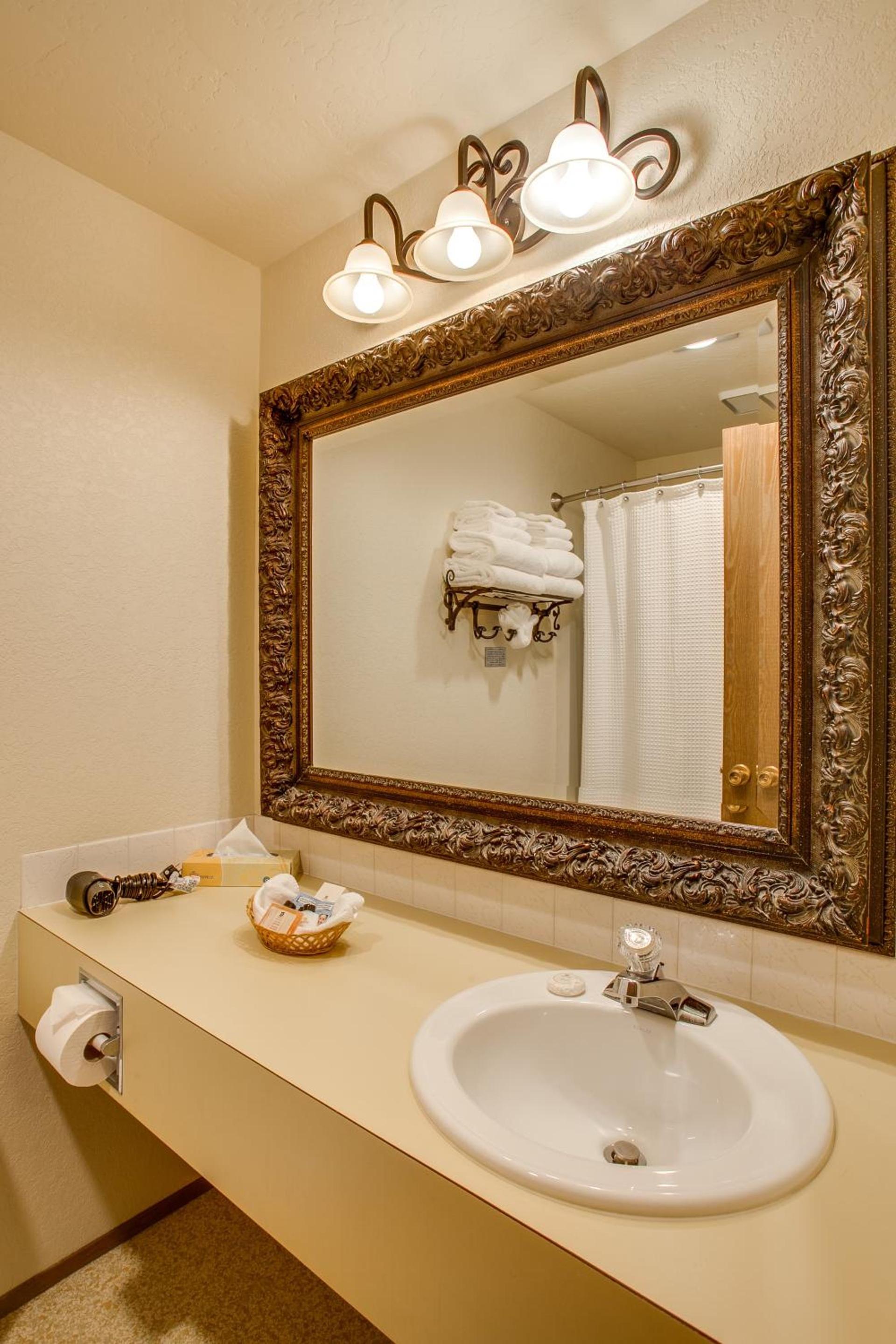 Alpine Rivers Inn photo 51