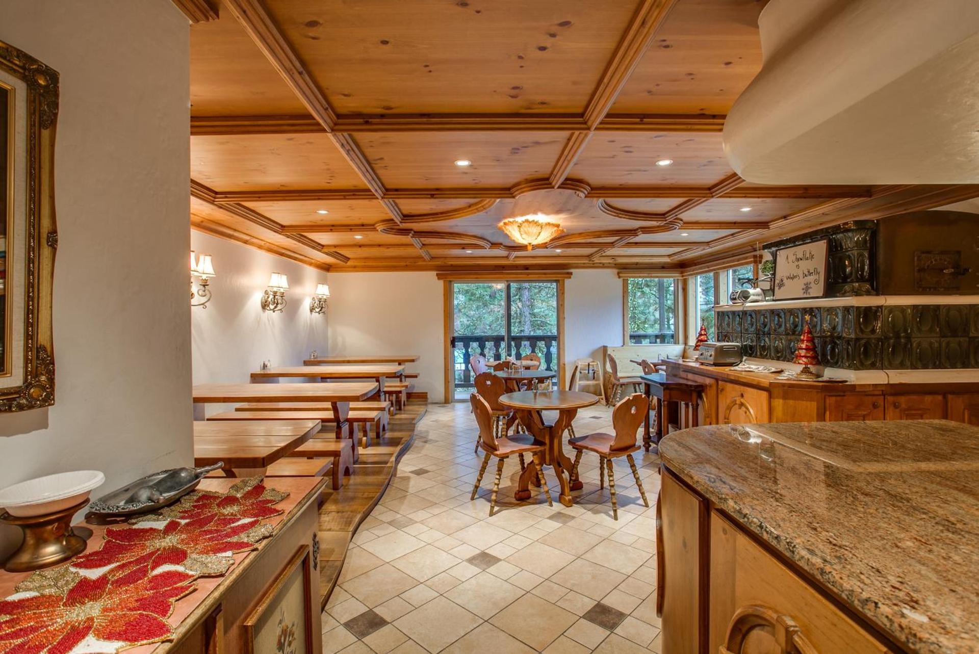 Alpine Rivers Inn photo 45