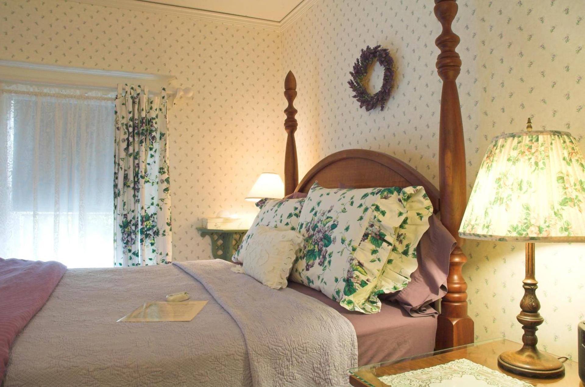 White Lace Inn photo 14