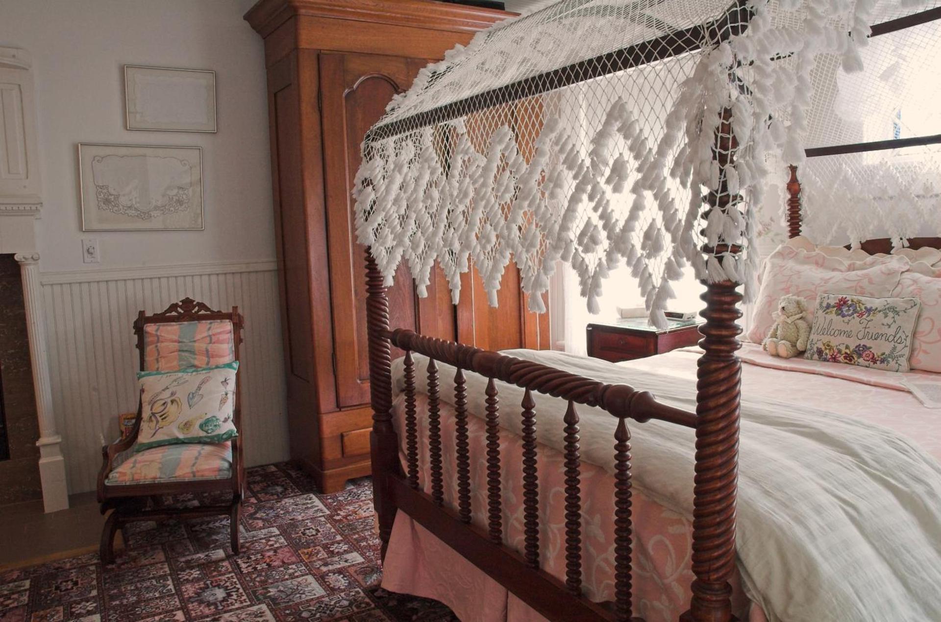 White Lace Inn photo 38