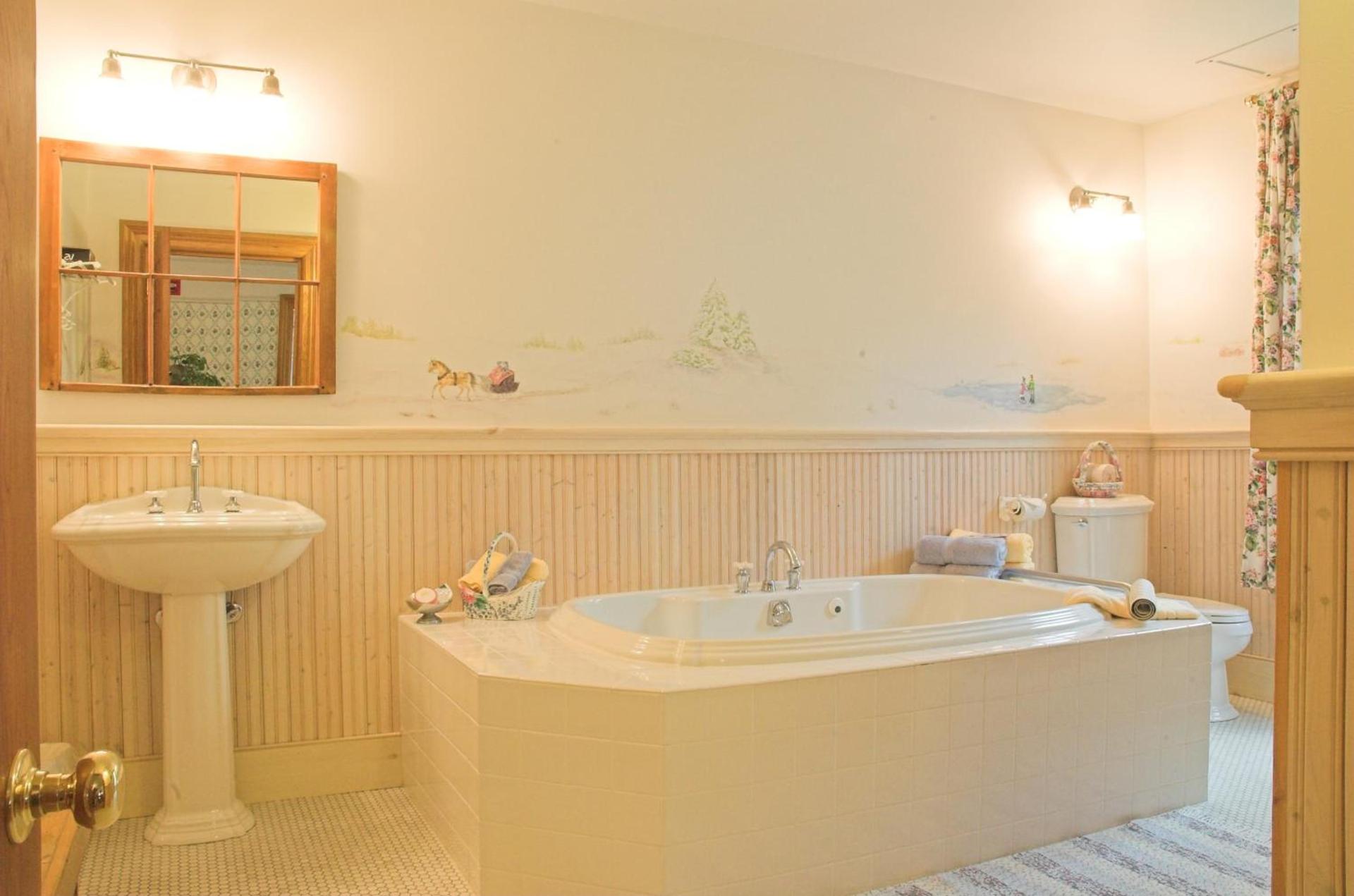 White Lace Inn photo 31