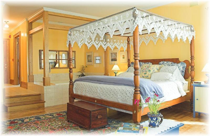 White Lace Inn photo 30