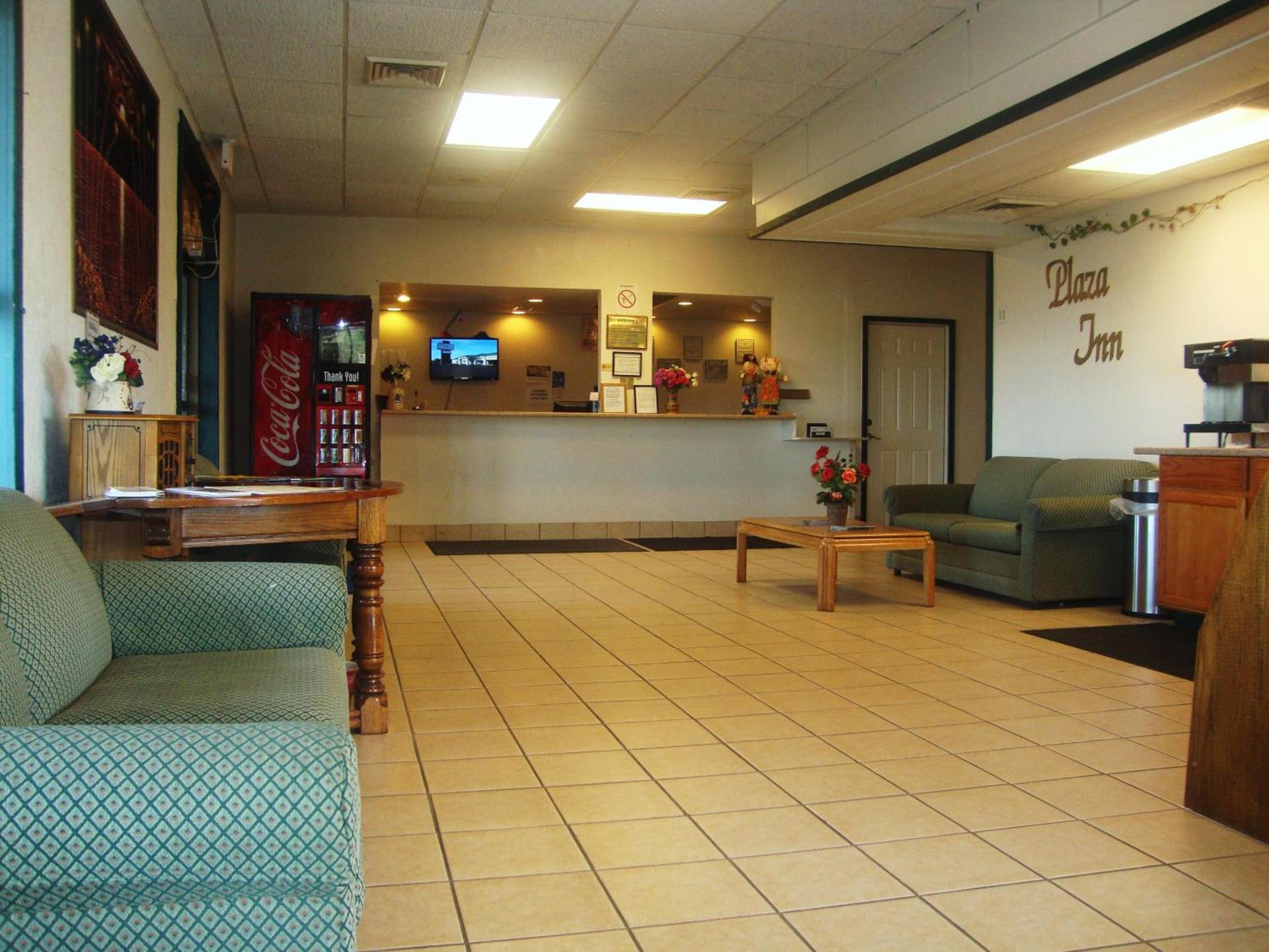 Plaza Inn photo 2