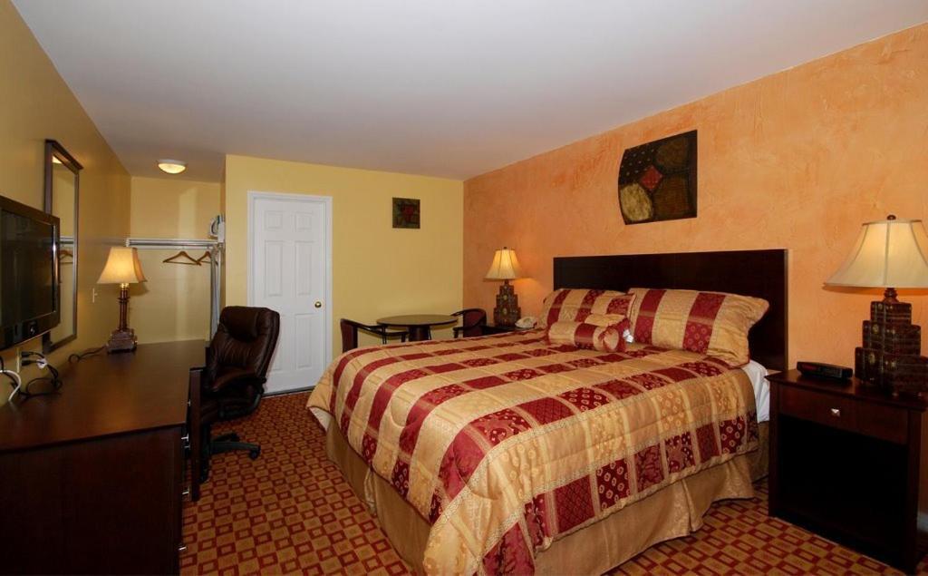 Santa Clarita Motel - Near six Flags Magic Mountain - Valencia photo 7