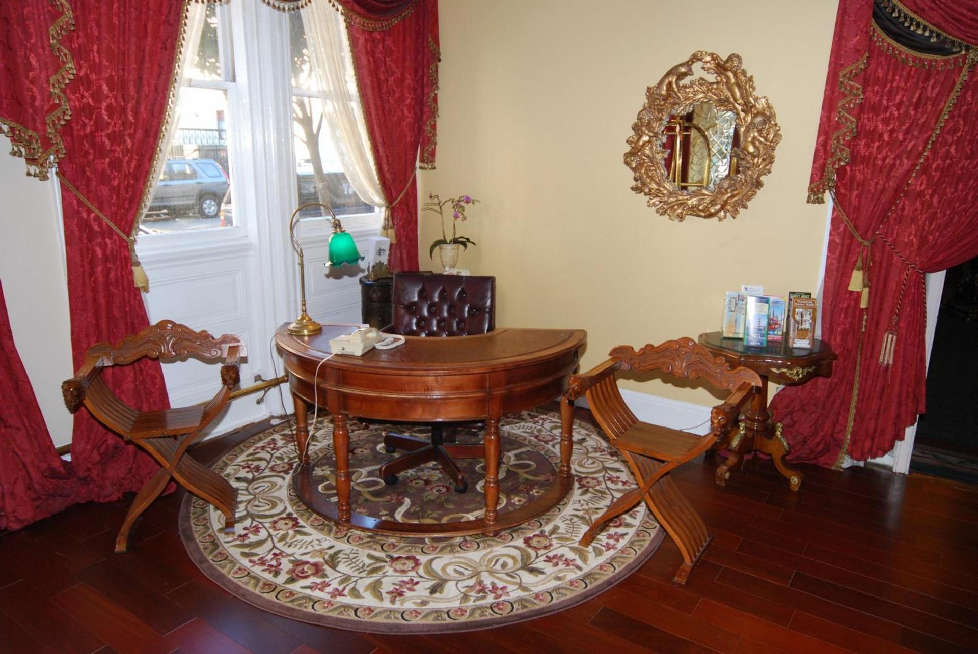 Queen Anne photo 20