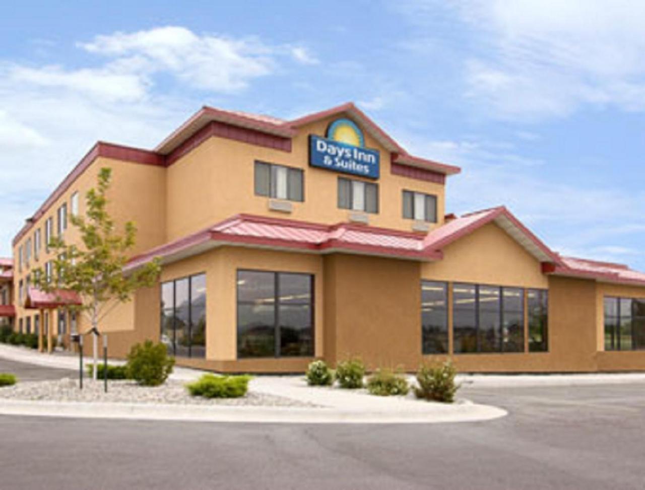 Days Inn & Suites by Wyndham Bozeman photo 40