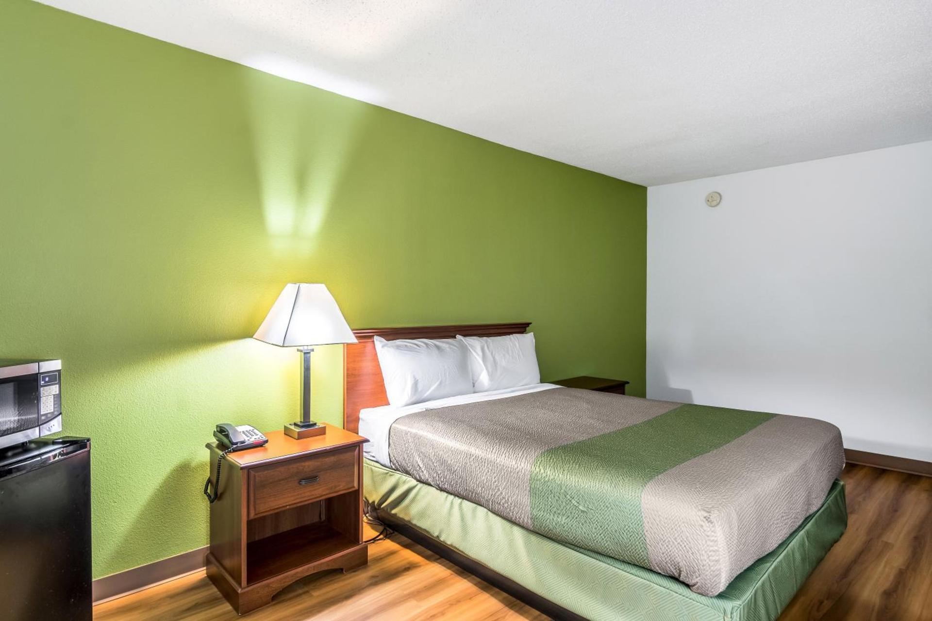 Motel 6 Petersburg, VA - Fort Lee photo 62