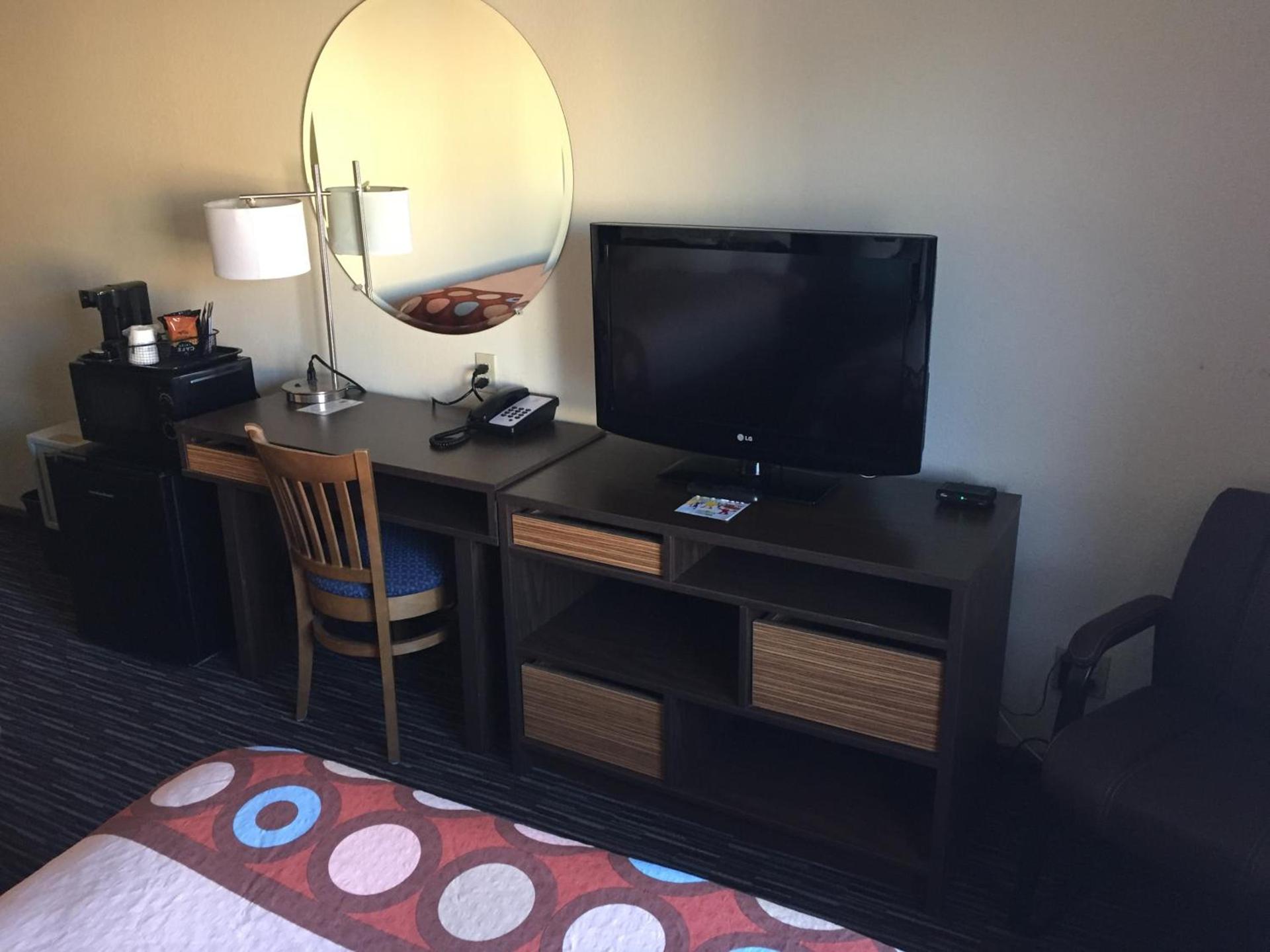 Super 8 by Wyndham College Station photo 26