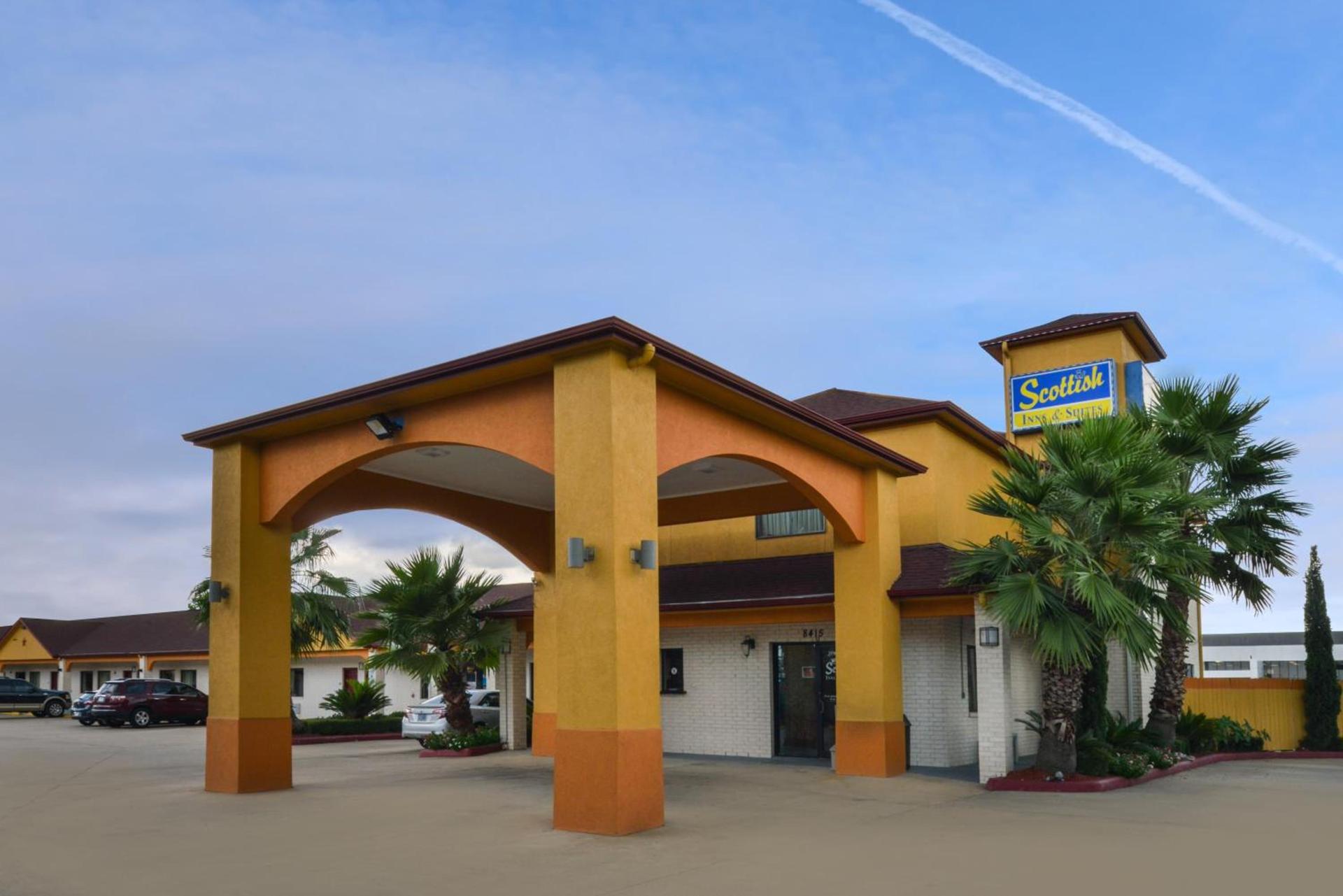Scottish Inn and Suites Highway Six South photo 1