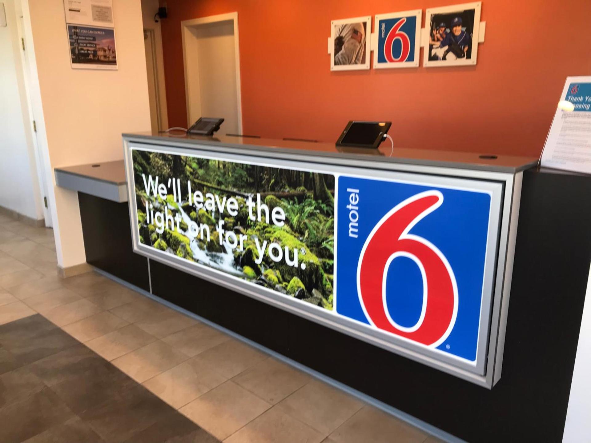Motel 6-Concord, CA photo 3