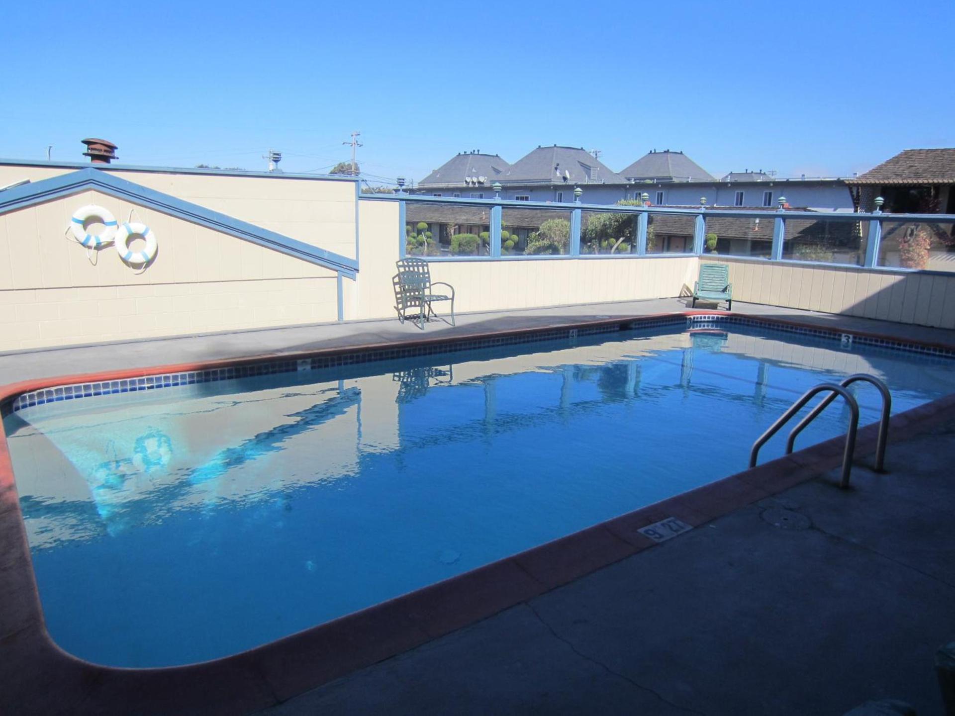 Monterey Fairgrounds Inn photo 12