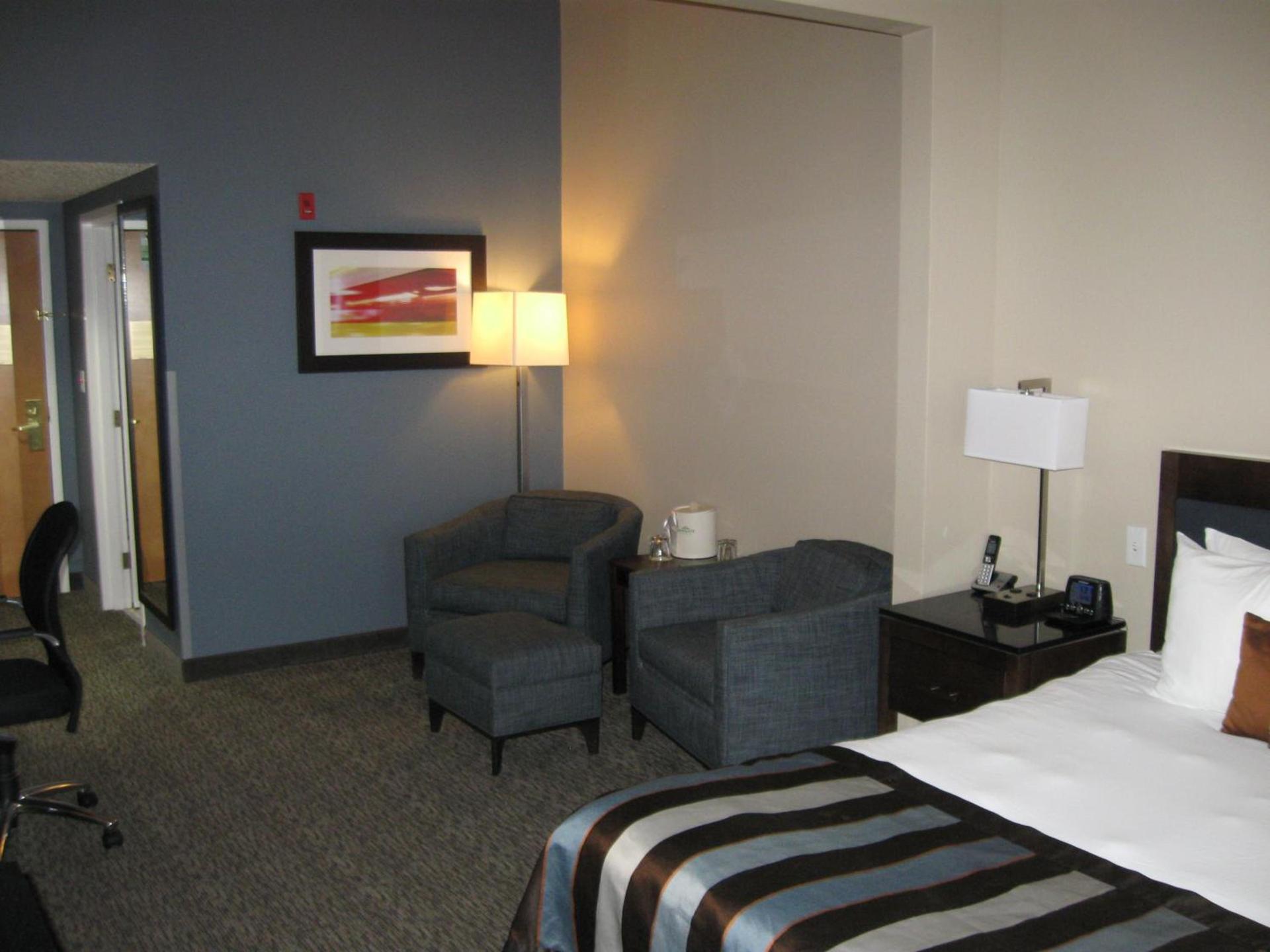 Wingate by Wyndham Fargo photo 29