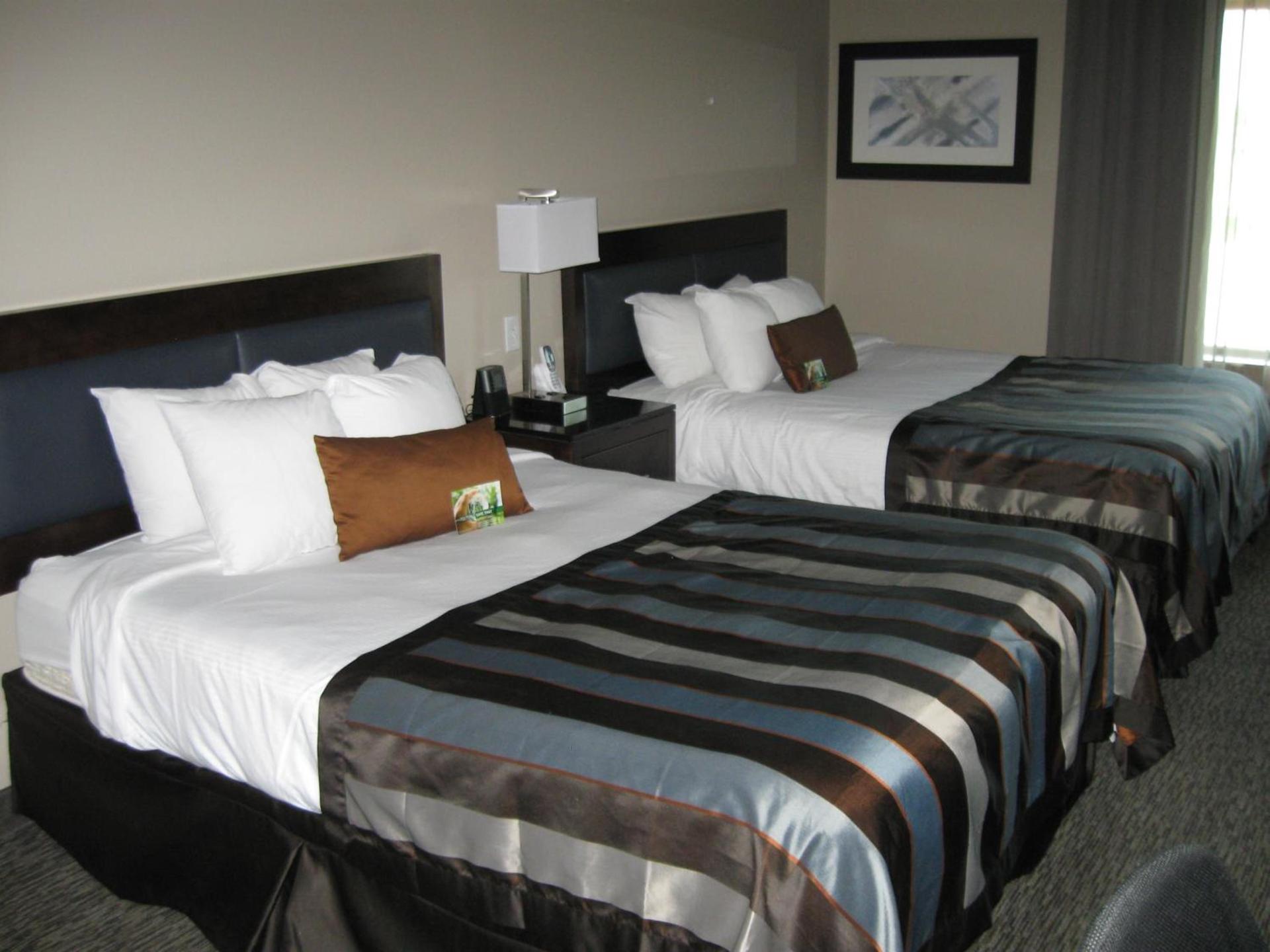 Wingate by Wyndham Fargo photo 27
