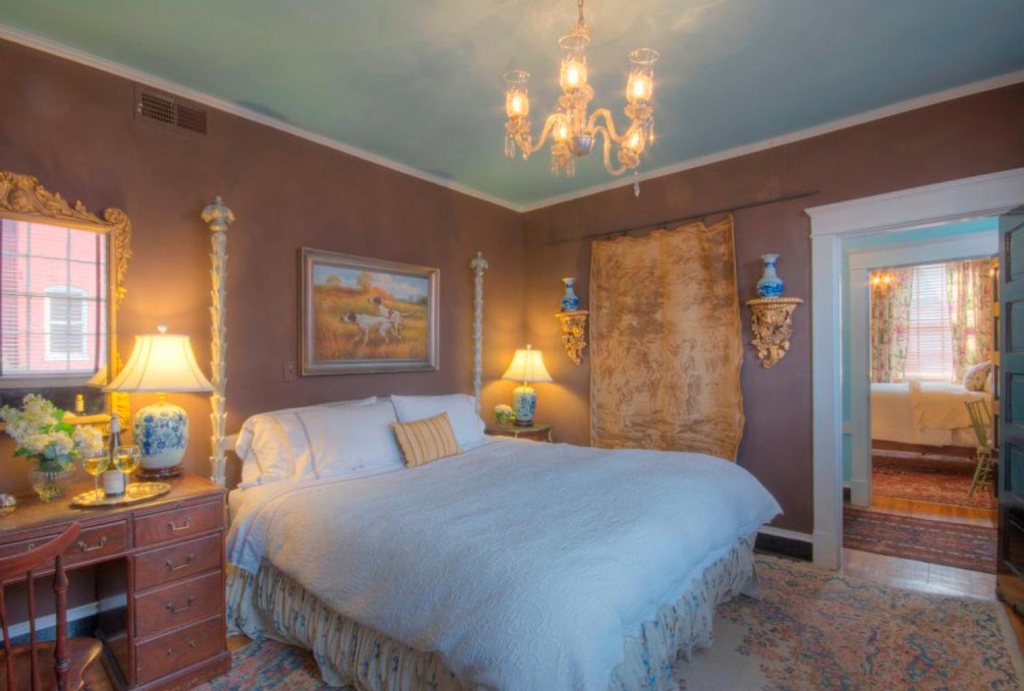 Inn at Court Square photo 10