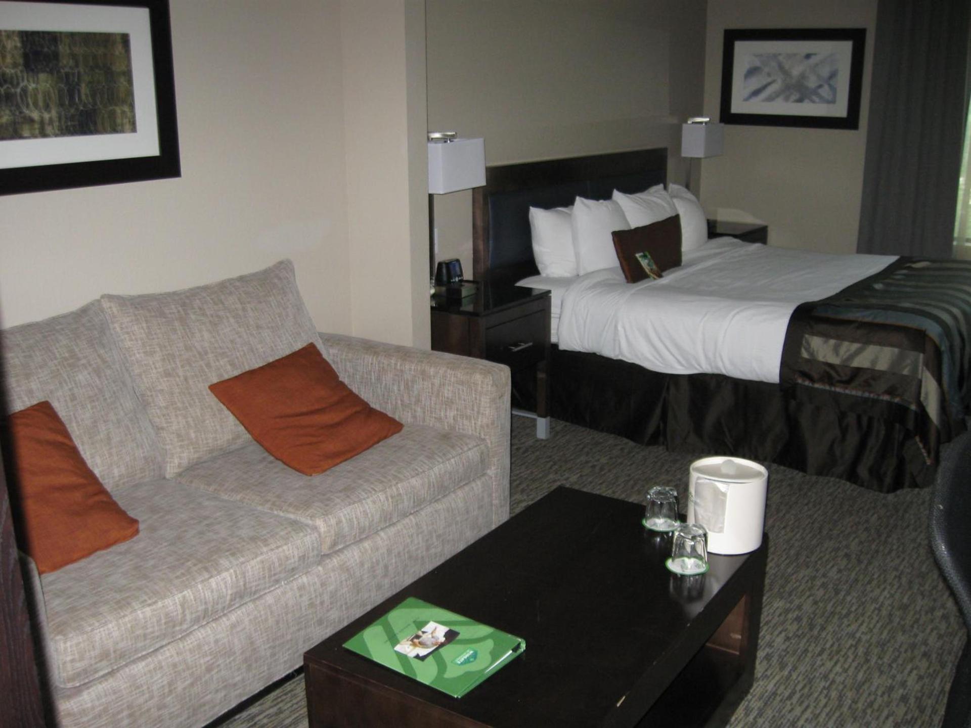 Wingate by Wyndham Fargo photo 23