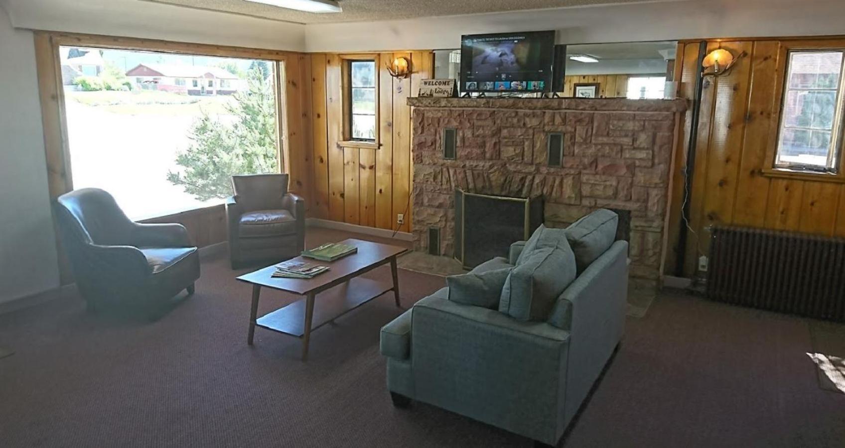 Caribou Lodge and Motel photo 8