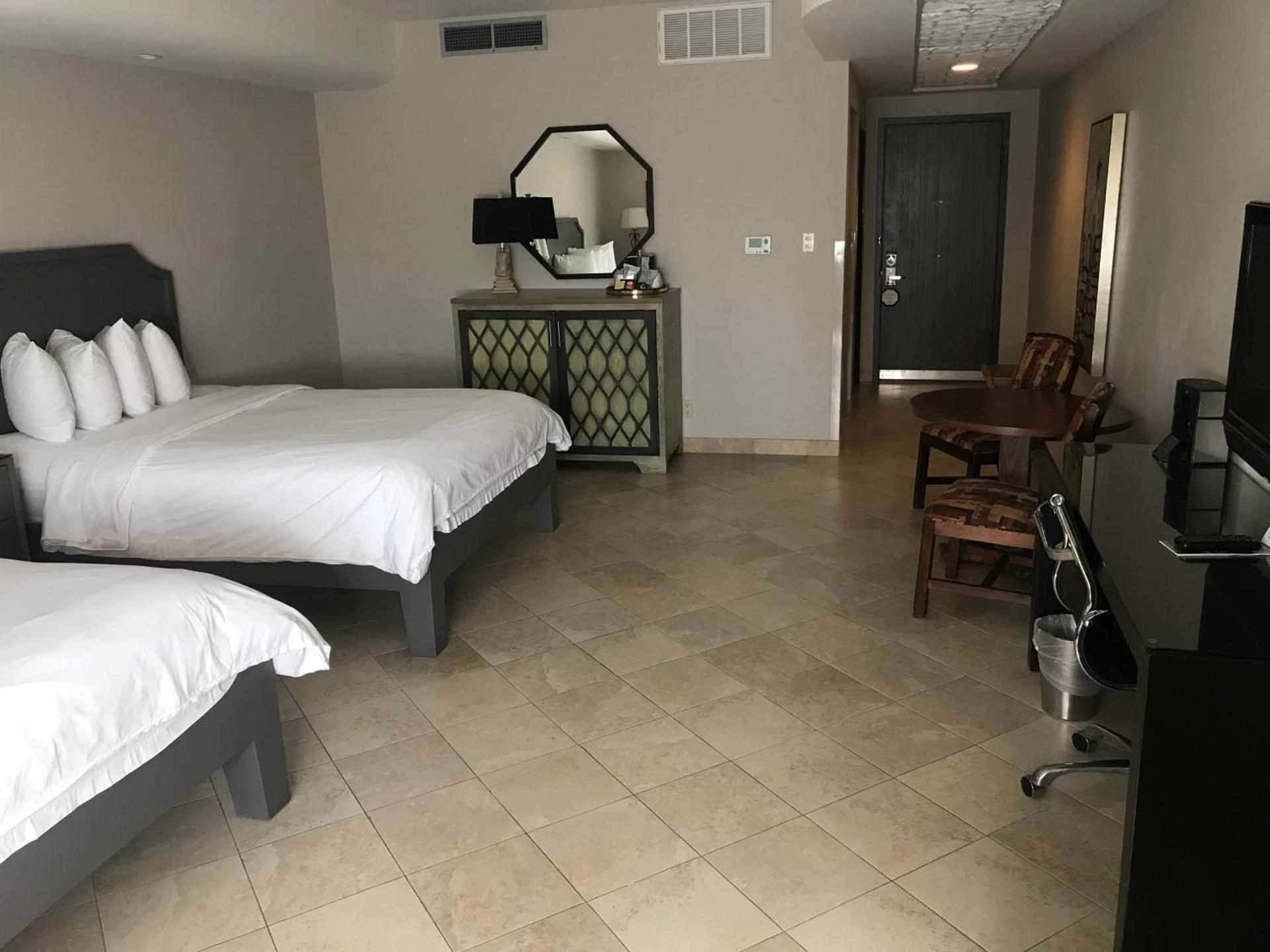 Hollywood Hotel photo 55