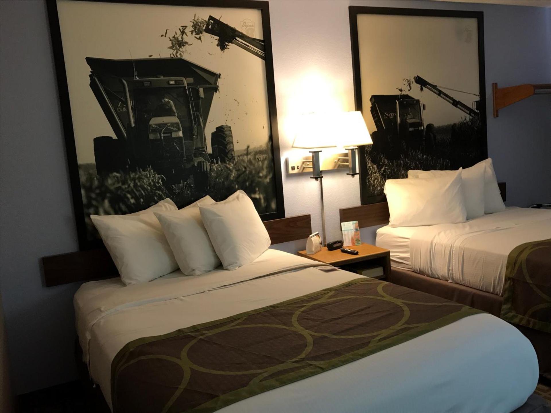 Days Inn by Wyndham Omaha NE photo 12