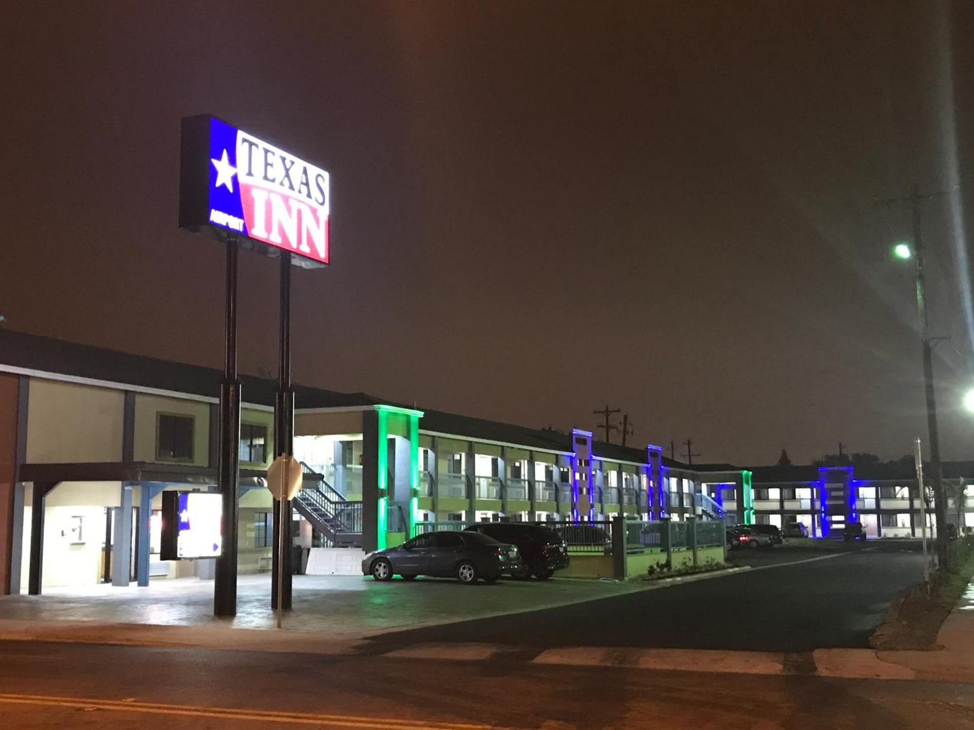Texas Inn McAllen Airport photo 17