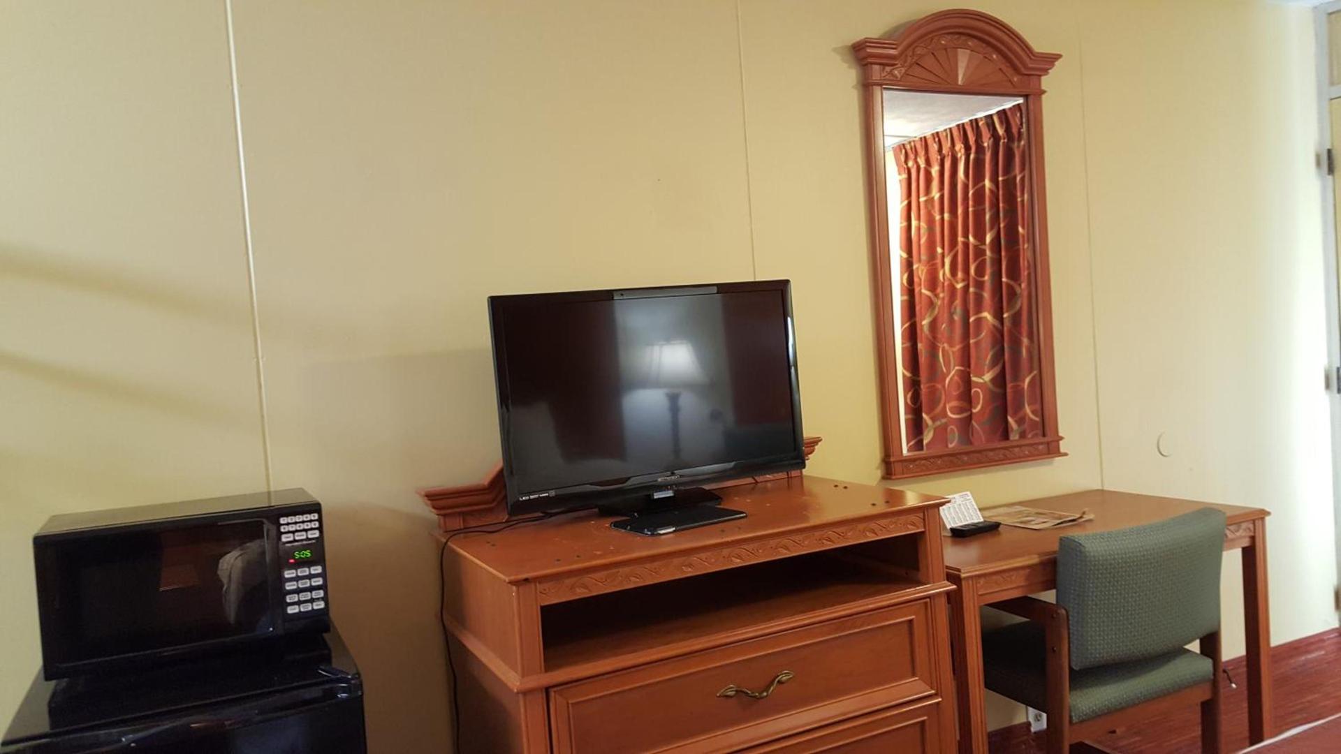 Plaza Inn Springfield photo 5