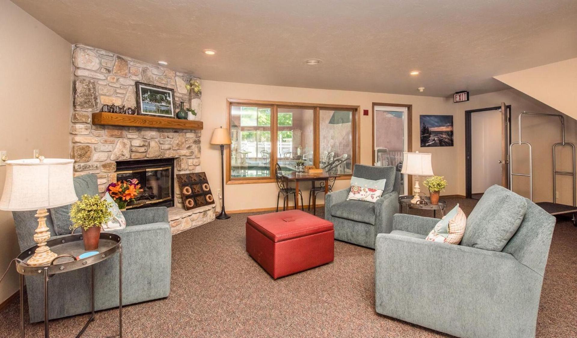 Somerset Inn & Suites photo 41