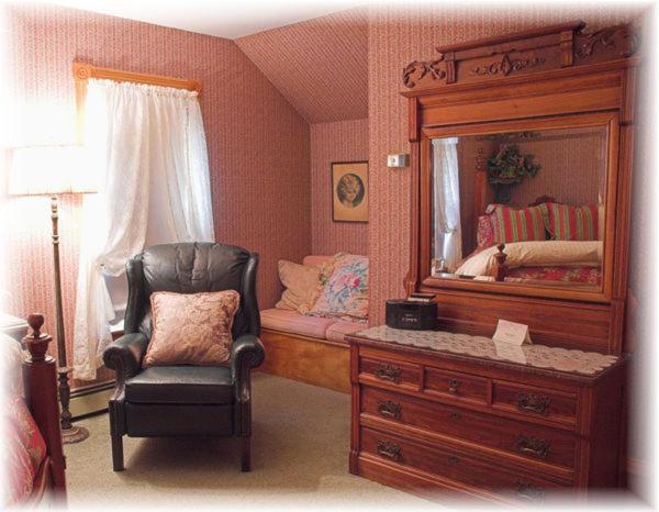 White Lace Inn photo 12