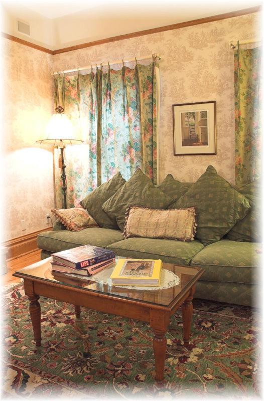 White Lace Inn photo 4