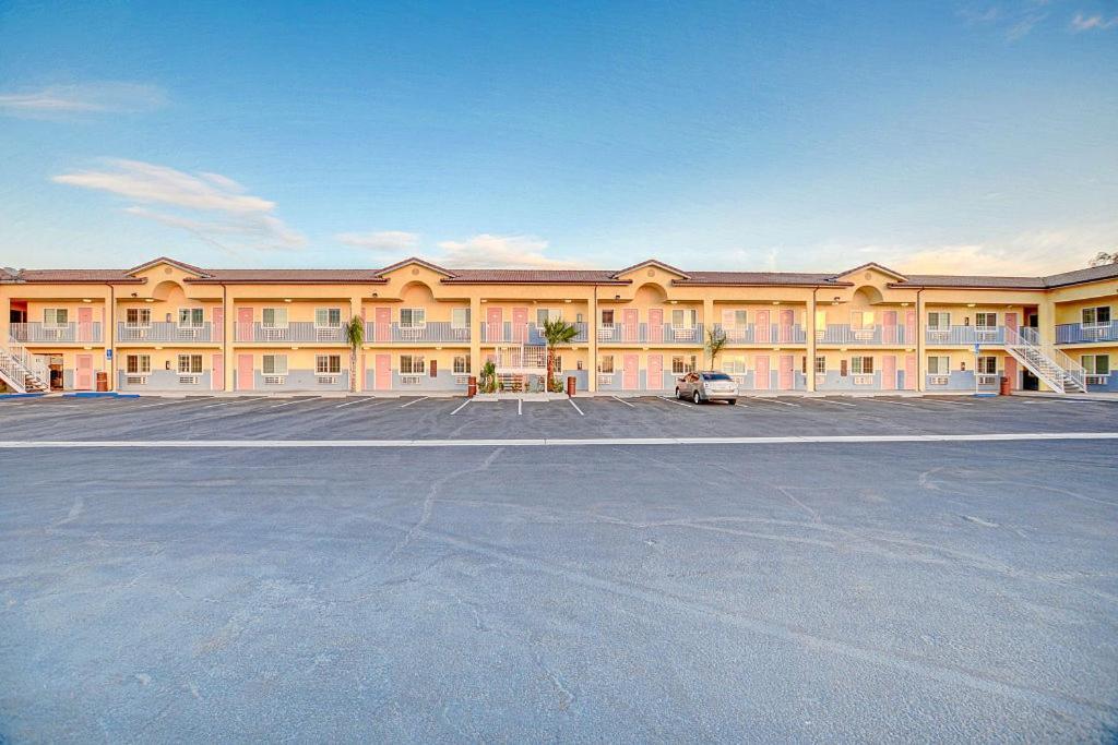 Welcome Inn San Bernardino/ Colton photo 25